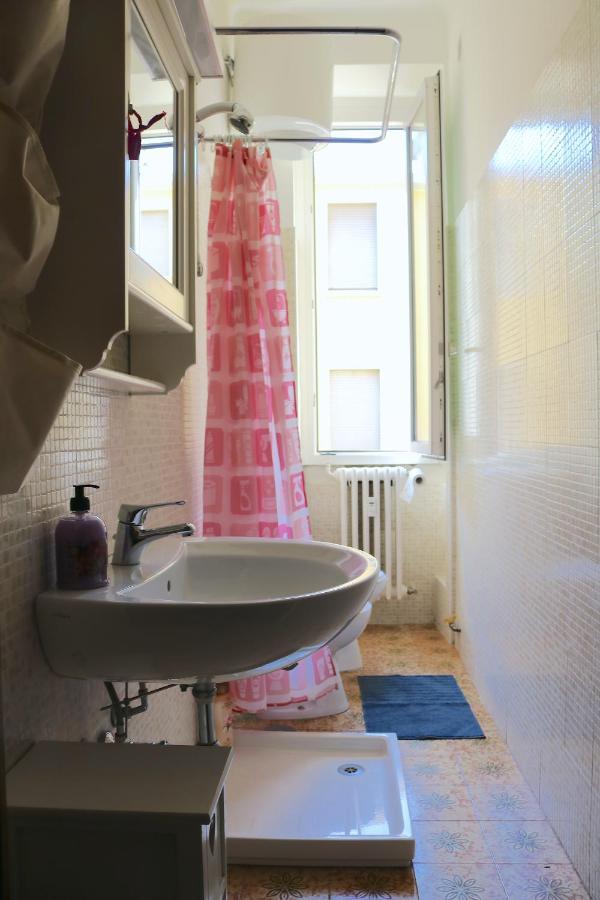 Via Olona - Cozy Apartament Appartamento Milano Esterno foto